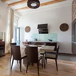 Luxury Beachfront Apartment Banje